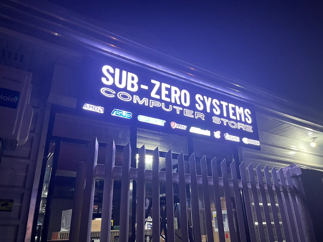 The Sub-Zero Systems computer store in Caloocan City